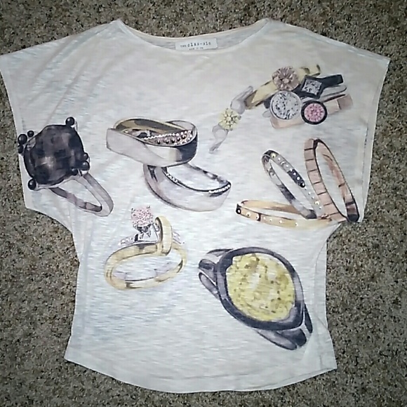 Top - Picture 1 of 2